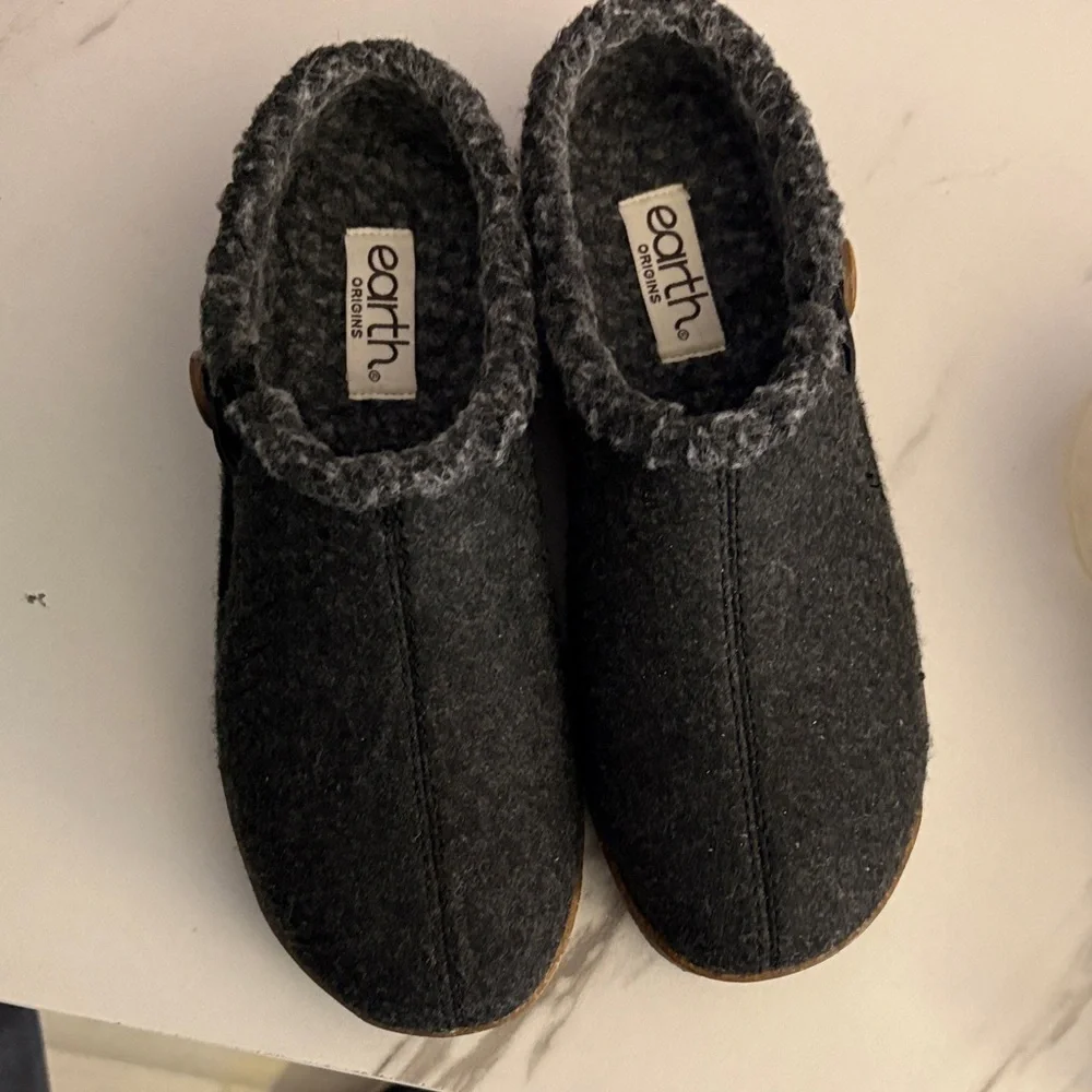 Earth Origins Woman’s Charcoal Slippers - Picture 1 of 8